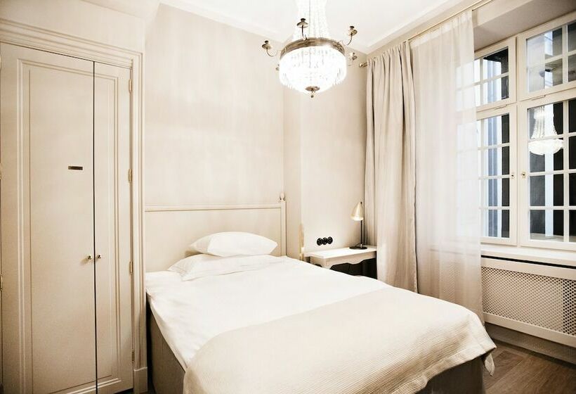 غرفة قياسية فردية, Kungsträdgården