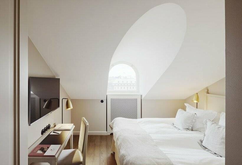 غرفة قياسية, Kungsträdgården