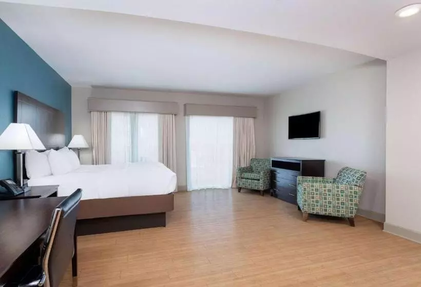 身障者適用キングサイズベッドルーム, La Quinta By Wyndham Ocean City
