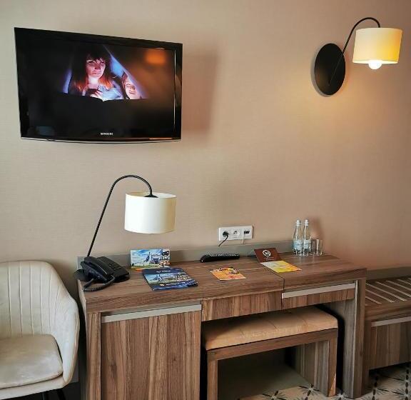 חדר סטנדרט, Mistral Sport