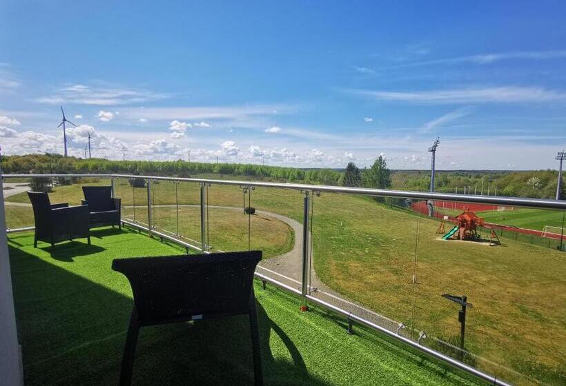 סוויטה, Mistral Sport