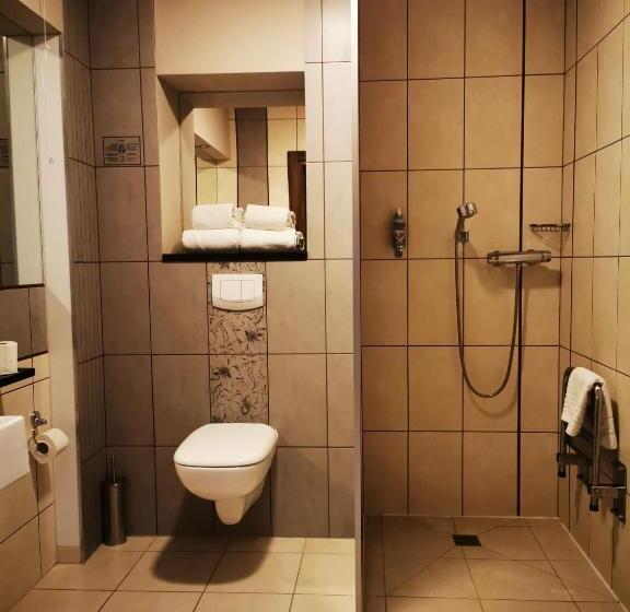 חדר סטנדרט, Mistral Sport