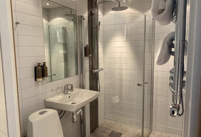 Номер Стандарт, Nasby Slott