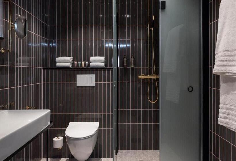 Номер Superior Вид на Сад, Nasby Slott