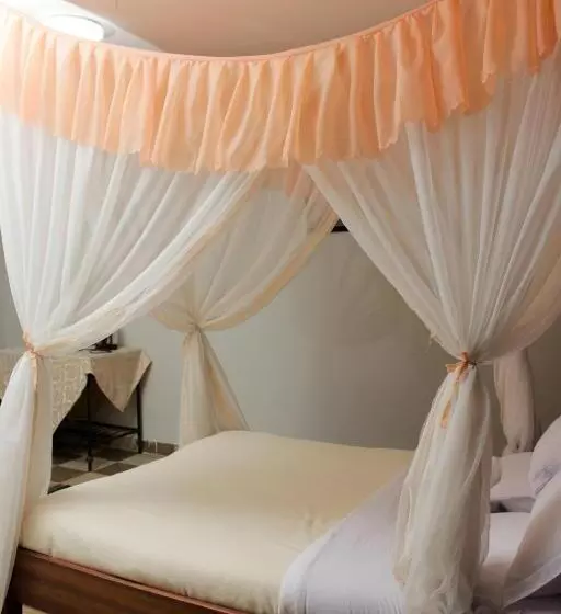 اتاق لوکس, Sweet Lake Resort