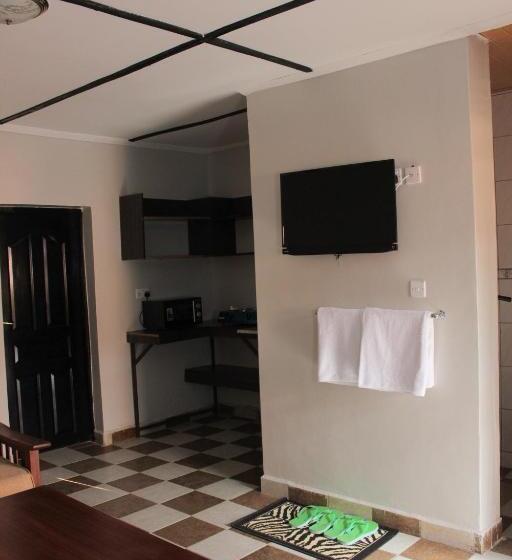 اتاق اجرایی سه نفره, Sweet Lake Resort