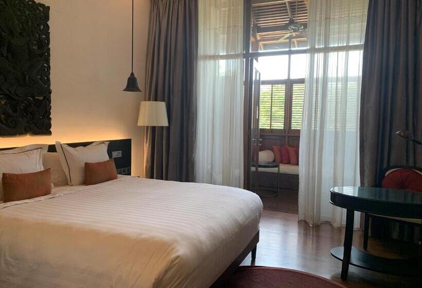 اتاق سوپریور با چشم‌انداز باغ, The Lake Garden Nay Pyi Taw Mgallery Collection