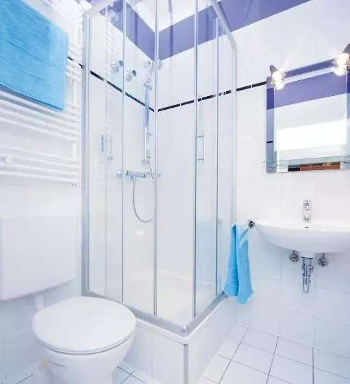 Standard Yhden Hengen Huone, Weitblick Bielefeld