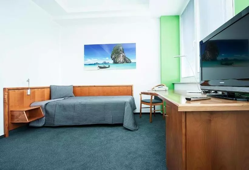 Standard Yhden Hengen Huone, Weitblick Bielefeld