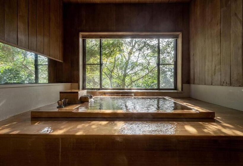 غرفة عائلية, Jinya Ryokan