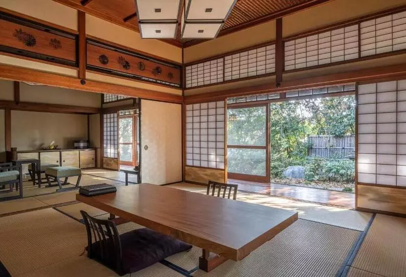 Sviitti, Jinya Ryokan