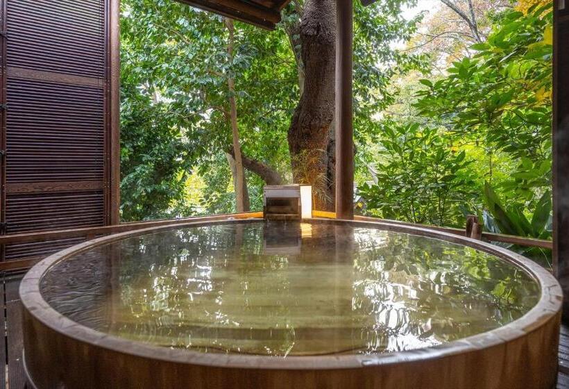 غرفة قياسية, Jinya Ryokan