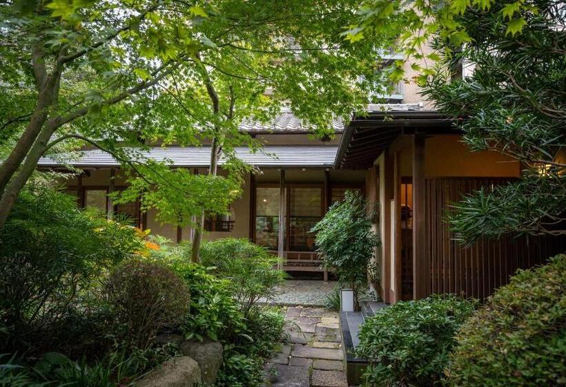 غرفة قياسية, Jinya Ryokan