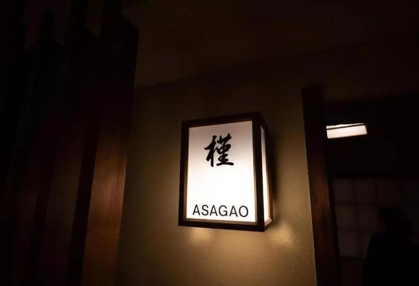 Standard Neljän Hengen Huone, Jinya Ryokan