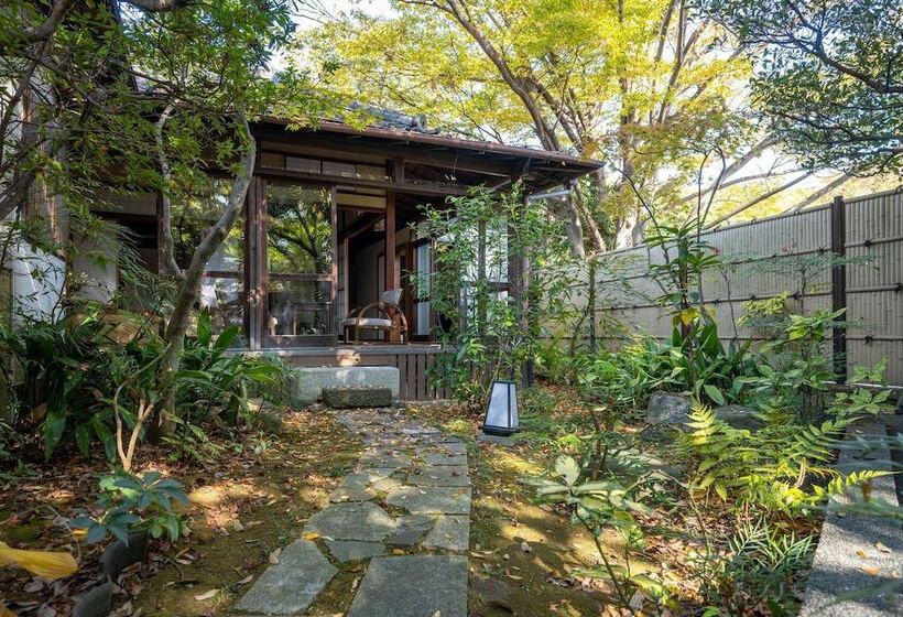 غرفة عائلية, Jinya Ryokan