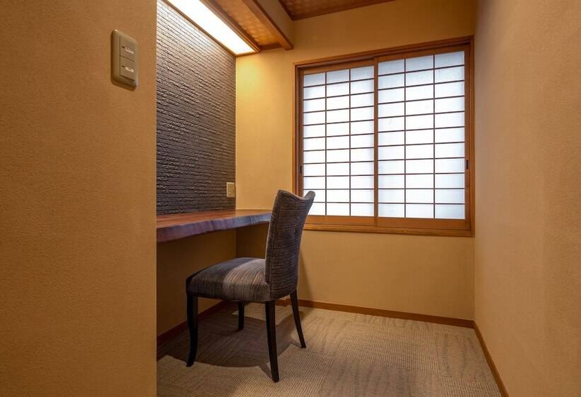 Четырехместный Номер Стандарт, Jinya Ryokan