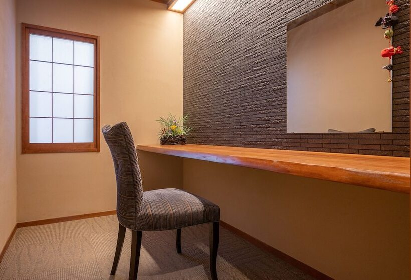 Семейный Номер, Jinya Ryokan