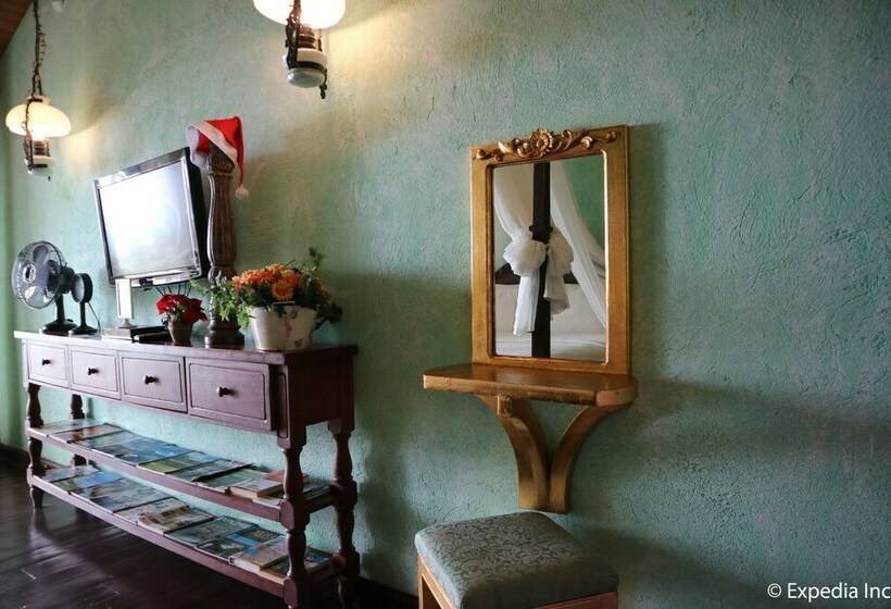 חדר דלוקס נוף לגינה, Joaquin's Bed And Breakfast