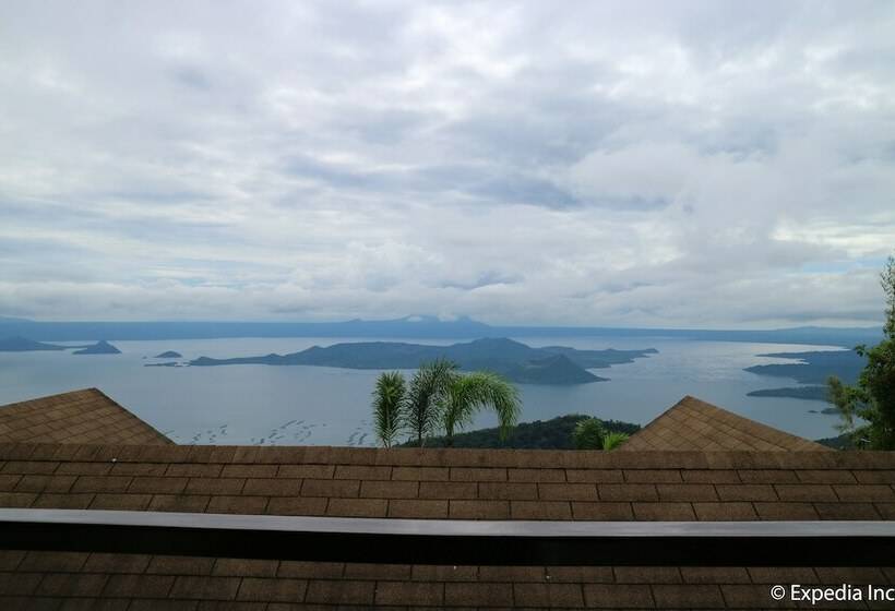 חדר דלוקס נוף לגינה, Joaquin's Bed And Breakfast