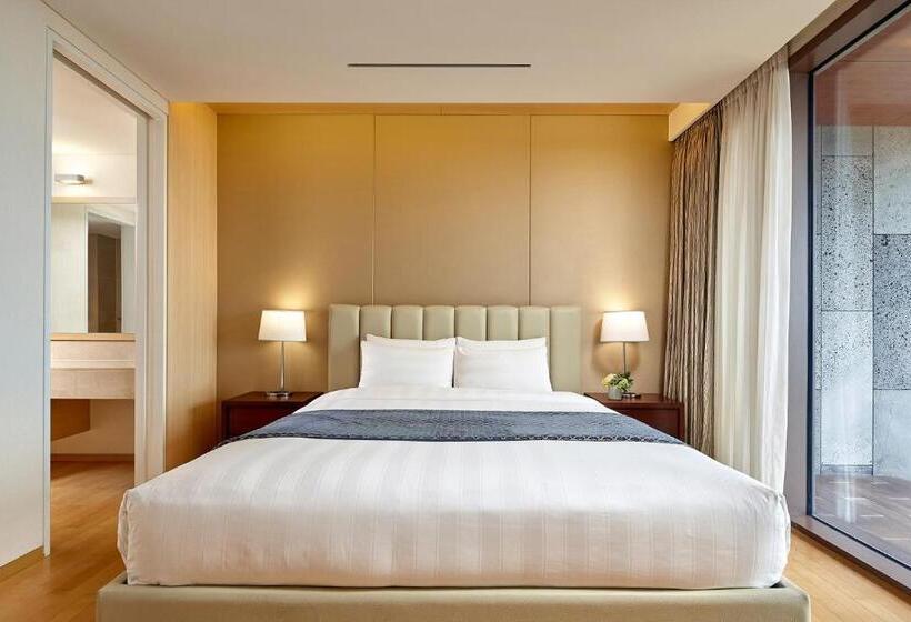 Апартаменты 3 Спальни, Lotte Resort Jeju Artvillas