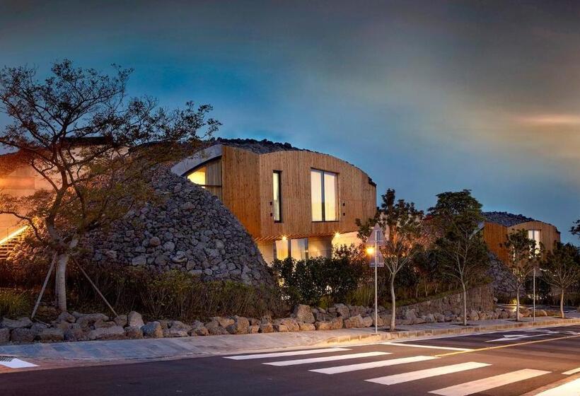 Апартаменты 2 Спальни, Lotte Resort Jeju Artvillas