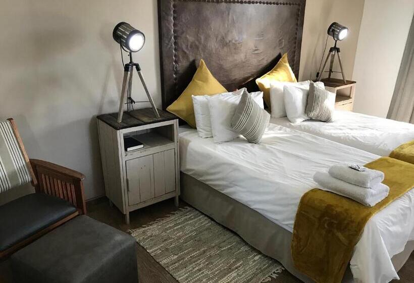 اتاق لوکس, Bush Pillow Guest House