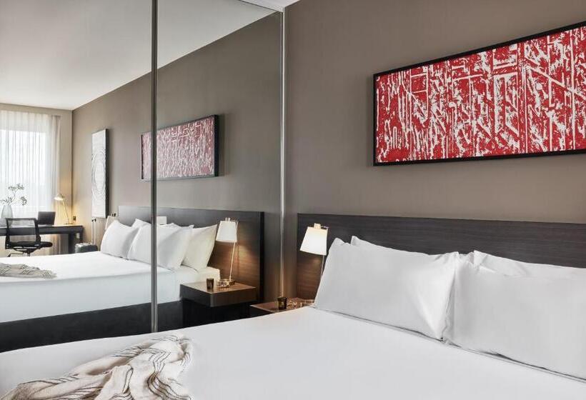 شقة غرفتين, Punthill Norwest