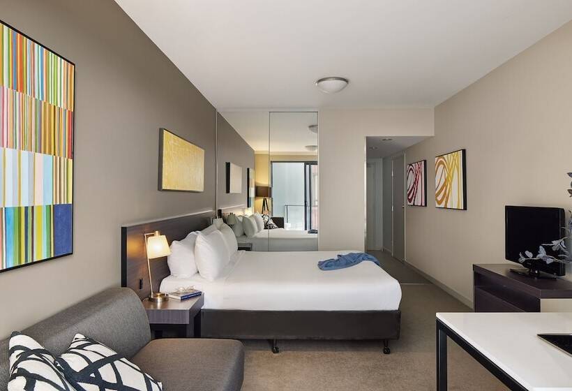 إستوديو قياسى, Punthill Norwest