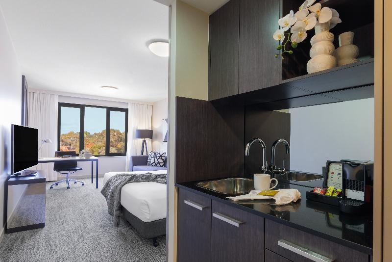 شقة غرفتين, Punthill Norwest