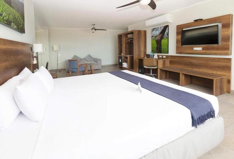 جناح مطلّ علي حمام السباحة, Casa Andina Select Zorritos Tumbes