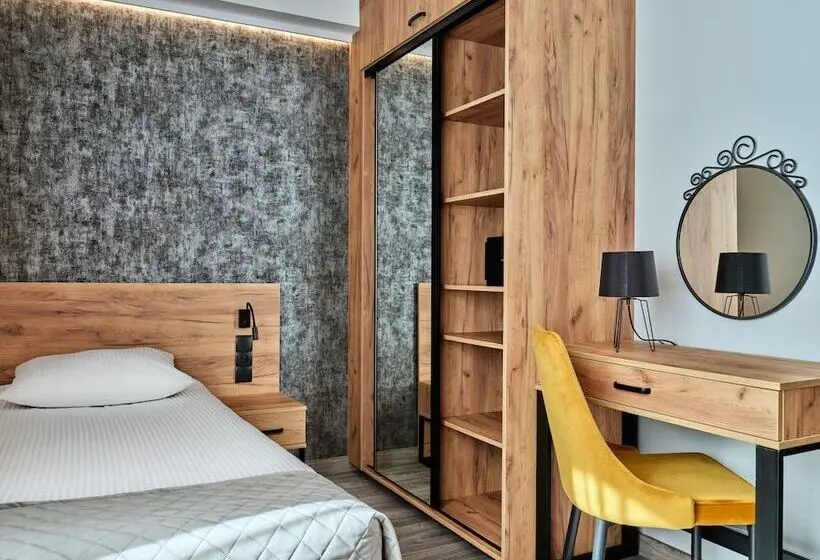 スタンダードシングルルーム, 1891 Garni