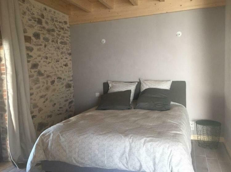 家庭间, La Grande Thibaudiere