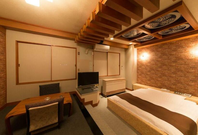 חדר אקונומי, チョコレ新潟