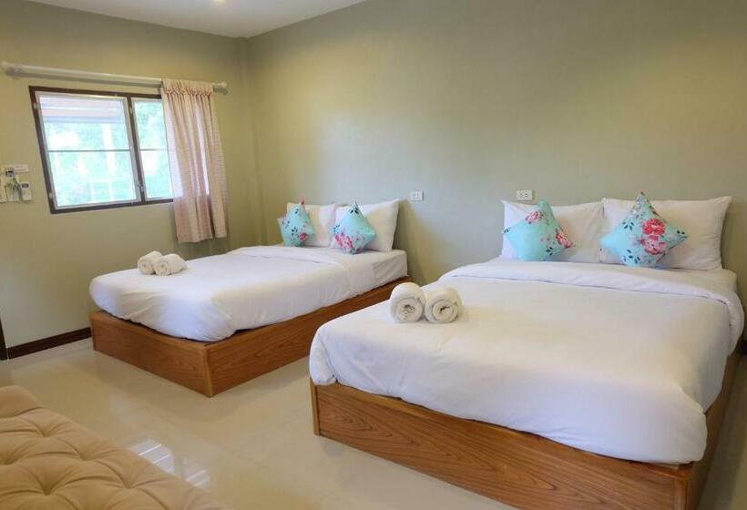 غرفة كلاسيكية رباعية, Baansuanchan Resort