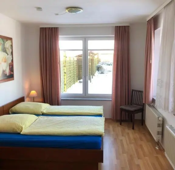 テラス付き１ベッドルームアパートメント, Gutshaus Bliesekow