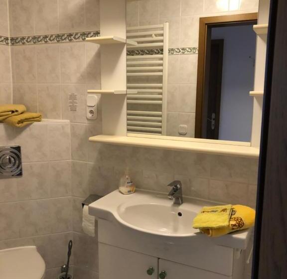 スタンダードルーム, Gutshaus Bliesekow