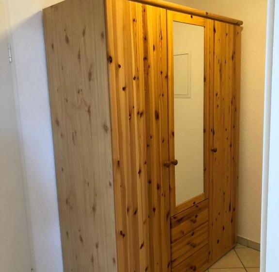 スタンダードルーム, Gutshaus Bliesekow