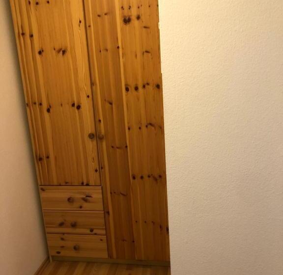 スタンダードシングルルーム, Gutshaus Bliesekow