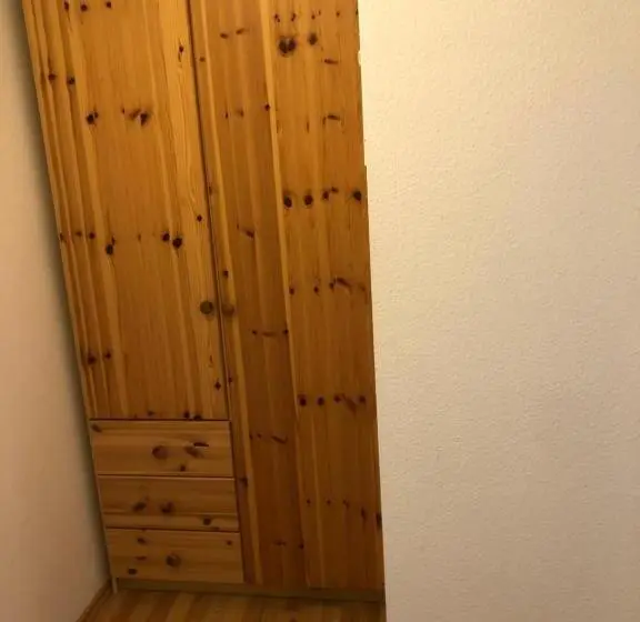 スタンダードシングルルーム, Gutshaus Bliesekow