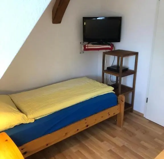 スタンダードシングルルーム, Gutshaus Bliesekow