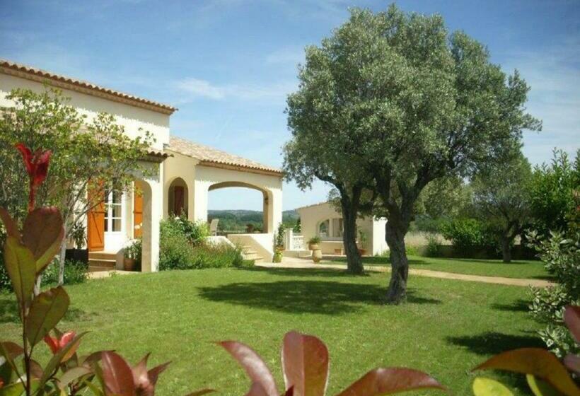 غرفة قياسية مطلّة علي حمام السباحة, Les Chênes De Da Li