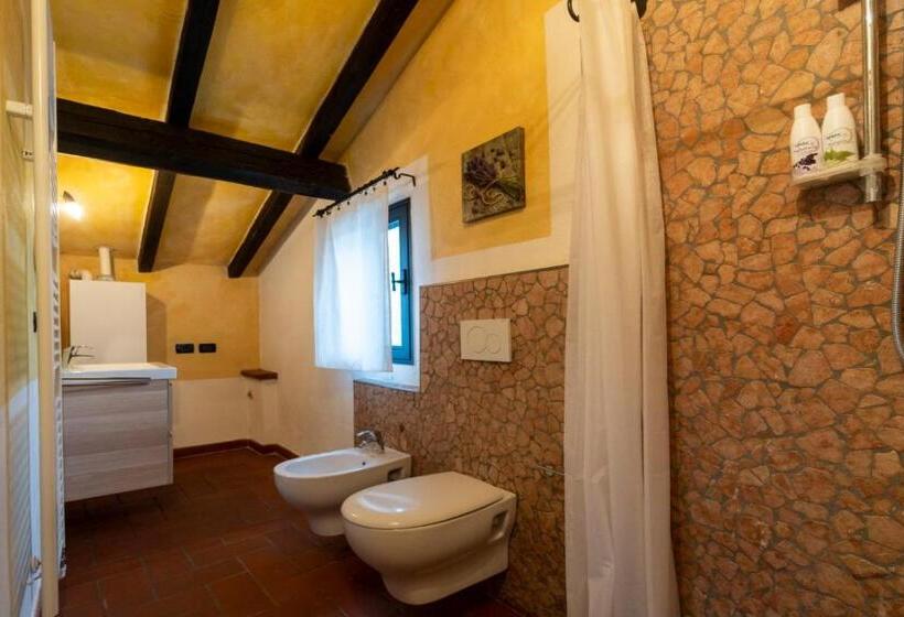 주니어 스위트 풀장 전망, B&b Podere Calvanella