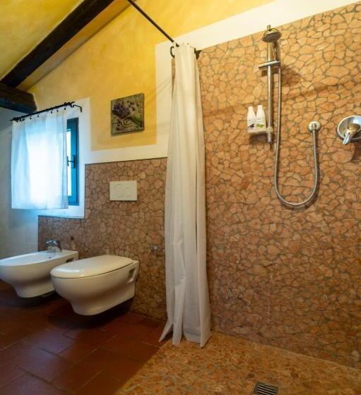 주니어 스위트 풀장 전망, B&b Podere Calvanella