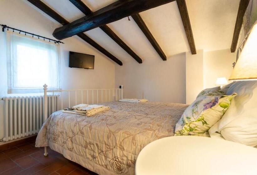 주니어 스위트 풀장 전망, B&b Podere Calvanella