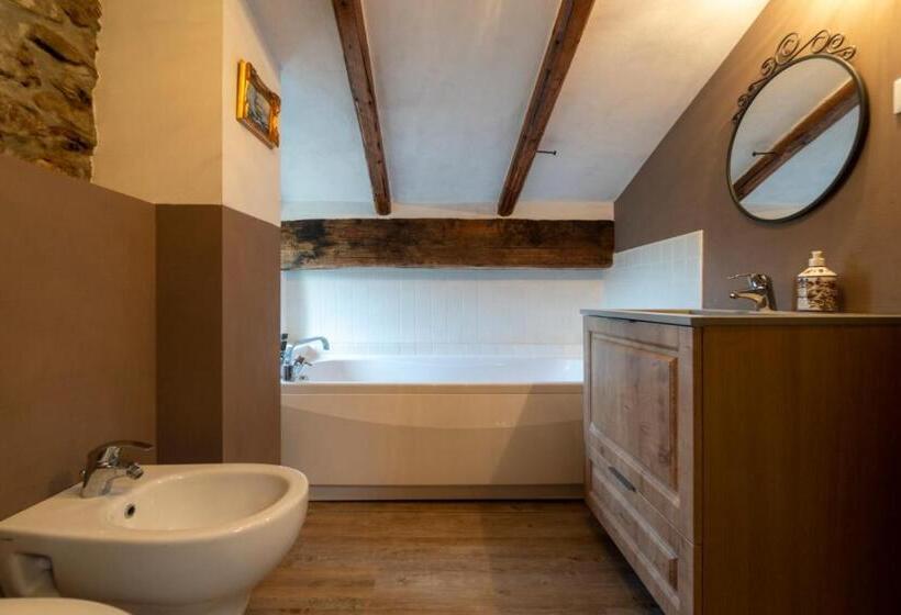 Четырехместный Номер Классик, B&b Podere Calvanella