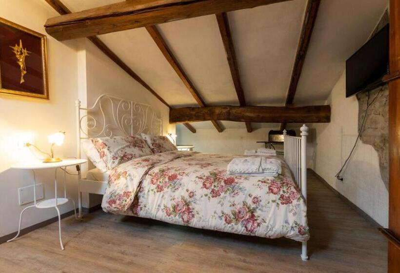 클래식 4인 룸, B&b Podere Calvanella