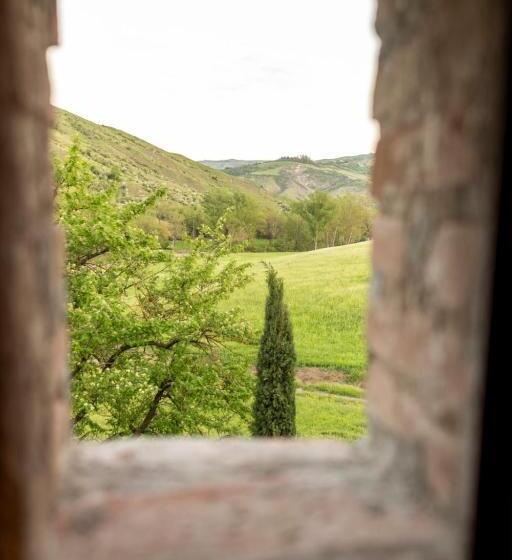 Полулюкс Вид на Бассейн, B&b Podere Calvanella