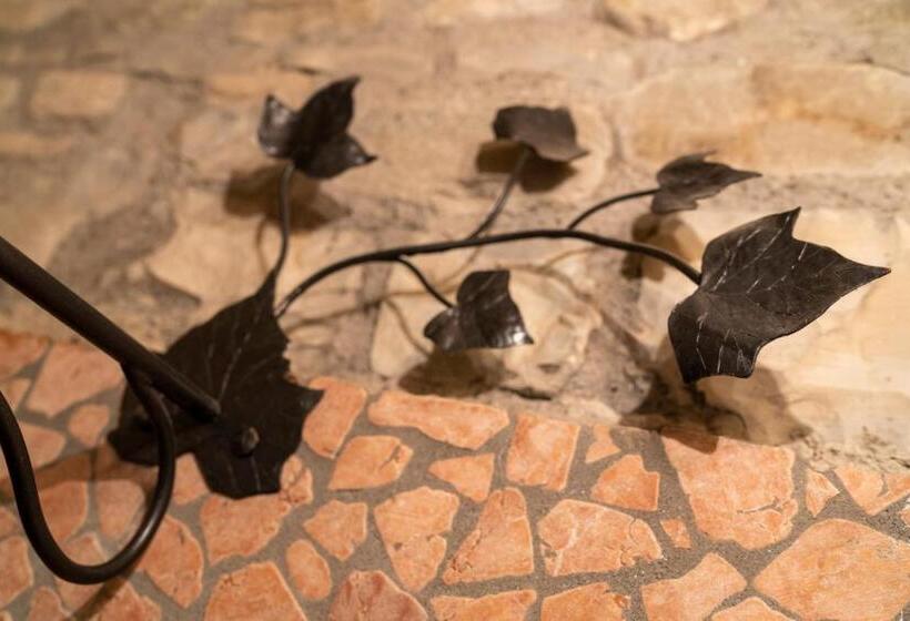 주니어 스위트 풀장 전망, B&b Podere Calvanella