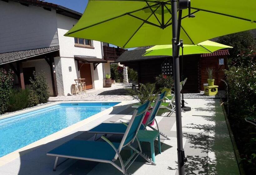 Standard room with outdoor bath, Chambres D Hôtes Le Chalet