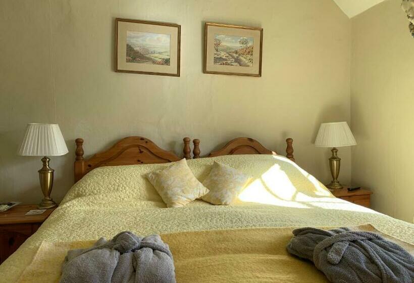 キングサイズベッドのスタンダードルーム, Higher Biddacott Farm